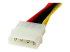 StarTech.com 12in LP4 to 2x SATA Power Y Cable Adapter - Höger vinkel